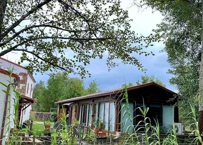 The Old Watermill Retreat - O Retiro Da Azenha Velha בית אירוח וילה נובה דה פויארס